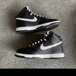 Nike Dunks, High, Black panda, Men's, size 7